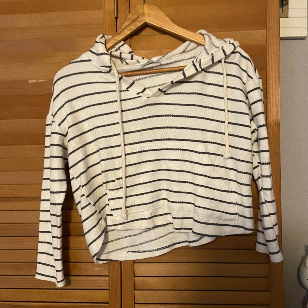 Beach pullover